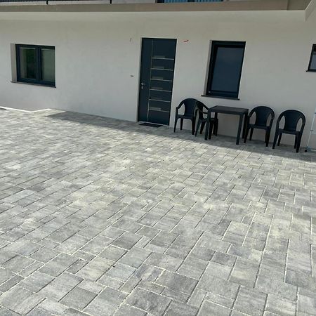 Livan Apartment Tolmin Exteriör bild