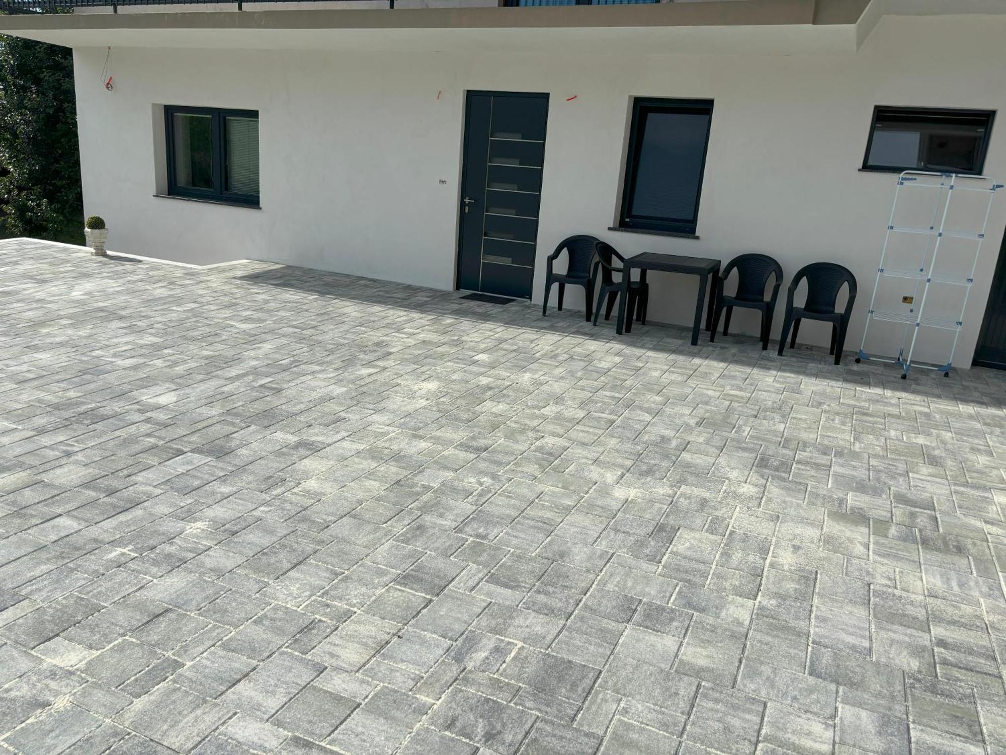 Livan Apartment Tolmin Exteriör bild